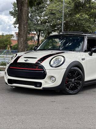 MINI COOPER 2.0 S EXCLUSIVE 16V TURBO GASOLINA 2P AUTOMÁTICO MINI COOPER 2.0 S EXCLUSIVE 16V TURBO GASOLINA 2P AUTOMÁTICO